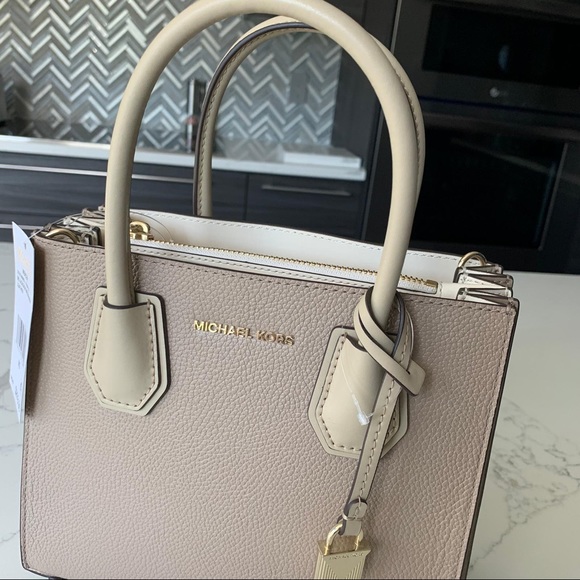 michael kors gusset truffle